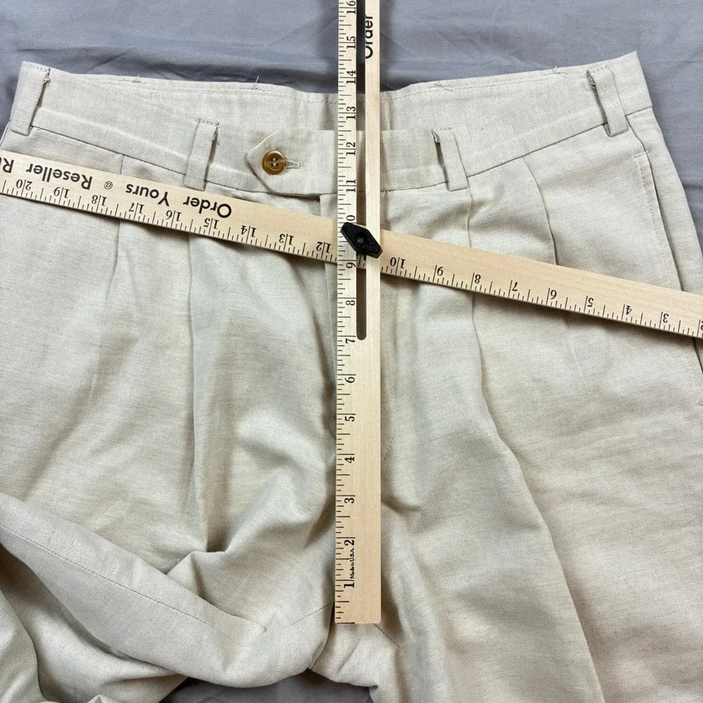 Bills Khakis classic pleated